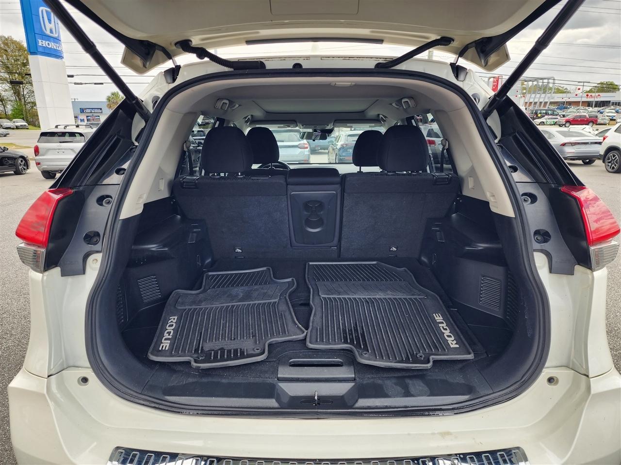 Nissan Rogue SL FWD 2020