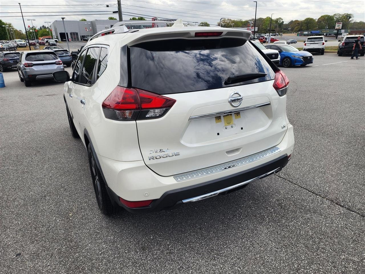 Nissan Rogue SL FWD 2020