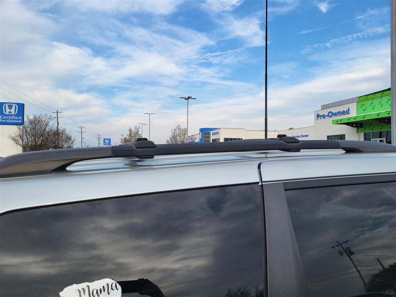 Toyota Sienna LE 8-Pass V6 2011