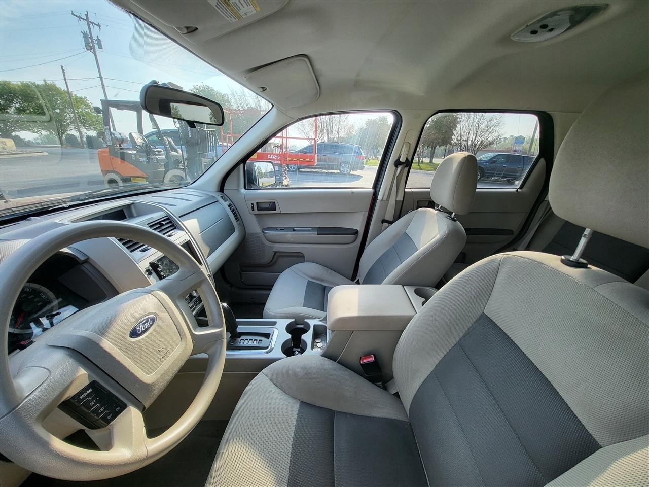 Ford Escape XLT 4WD V6 2008