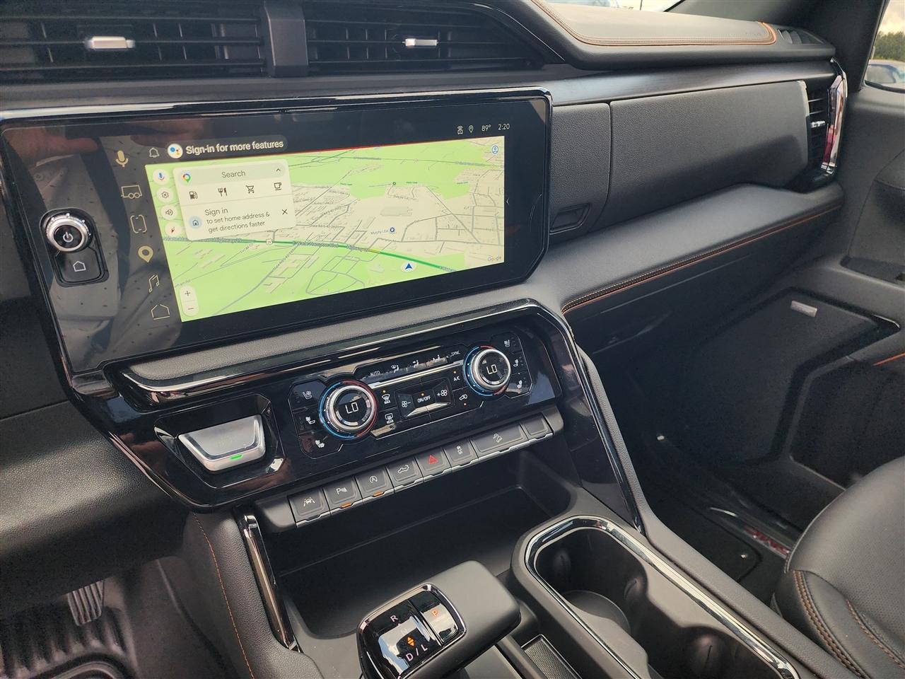 GMC Sierra 1500 AT4 Crew Cab 4WD 2025