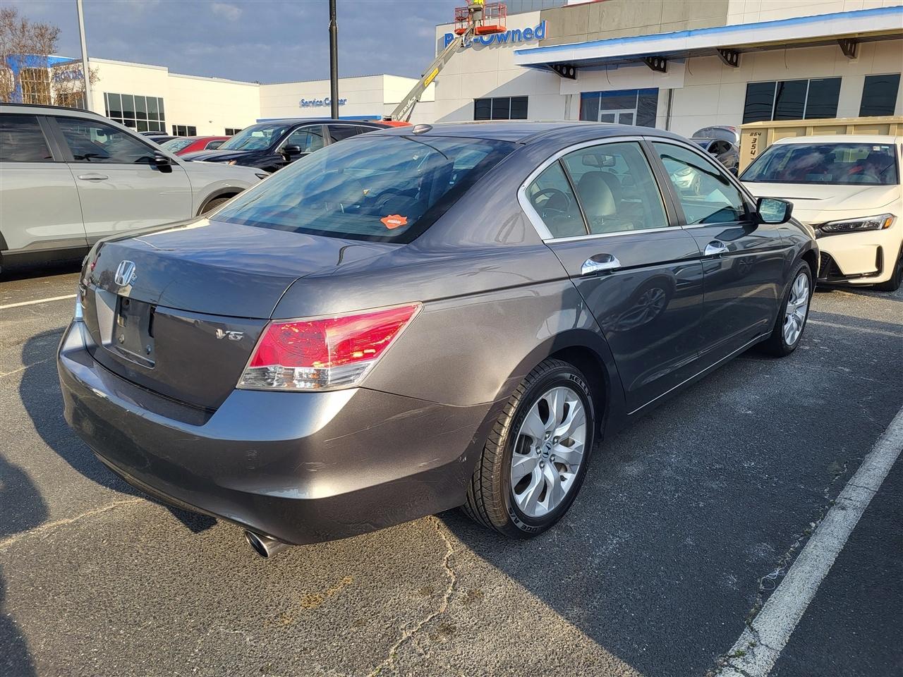Honda Accord EX-L V-6 Sedan AT 2009