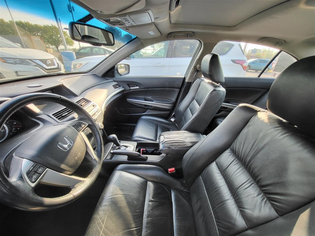 Honda Accord EX-L V-6 Sedan AT 2009