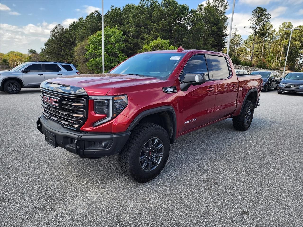 GMC Sierra 1500 AT4X Crew Cab 4WD 2025