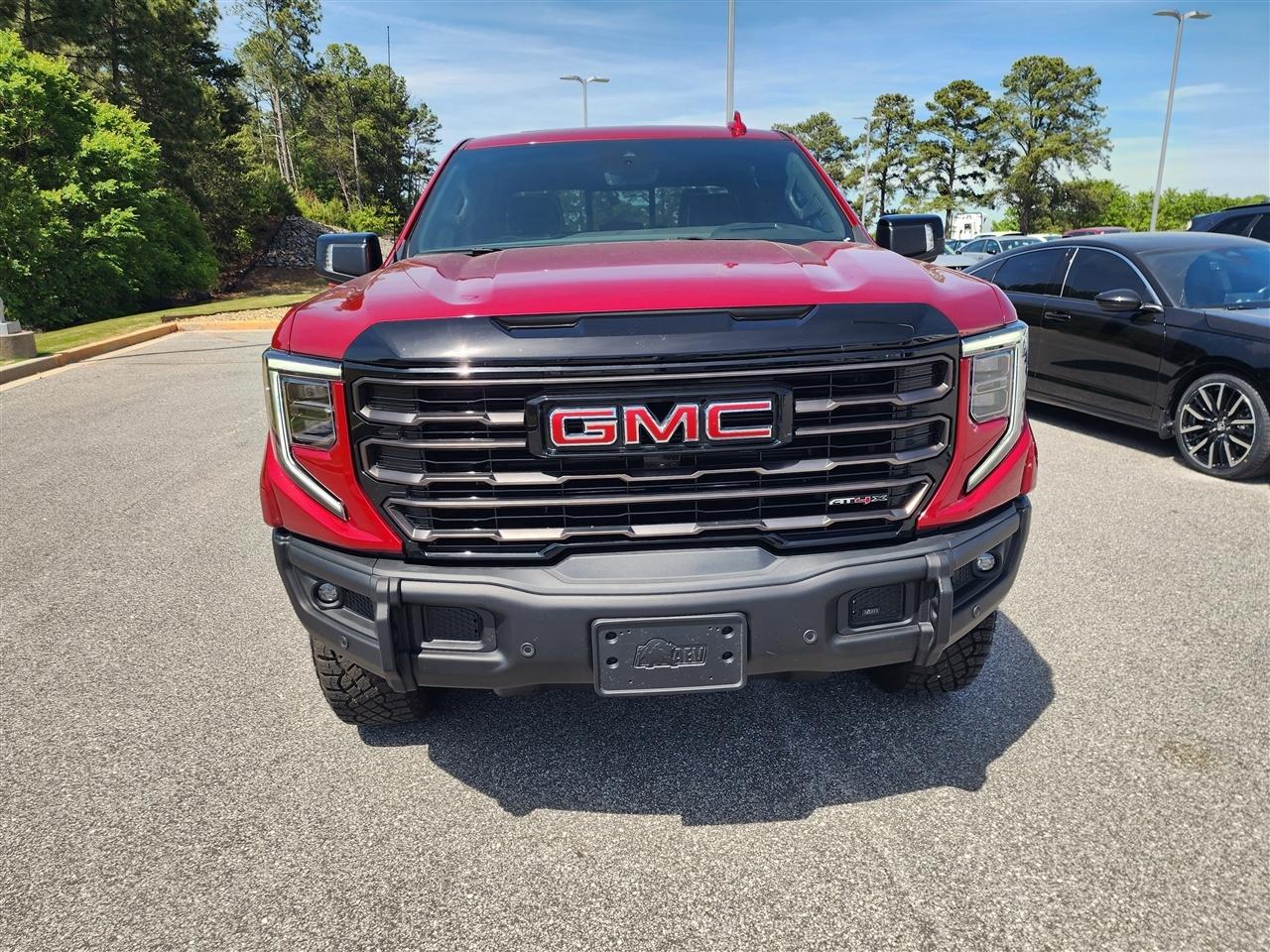 GMC Sierra 1500 AT4X Crew Cab 4WD 2025