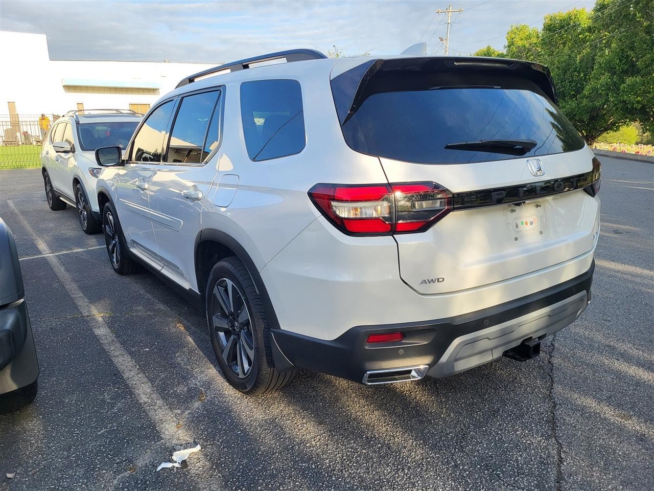 Honda Pilot Elite AWD 2023