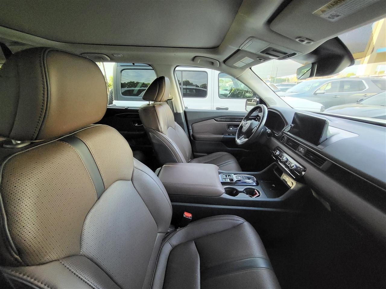 Honda Pilot Elite AWD 2023