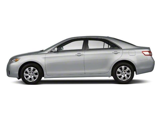 Toyota Camry SE 6-Spd MT 2010