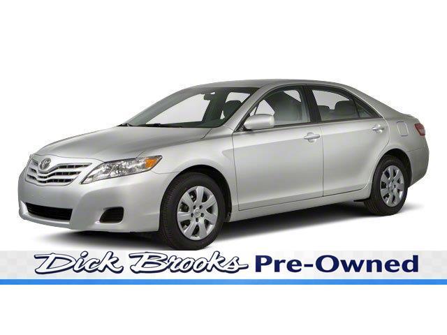 Toyota Camry SE 6-Spd MT 2010