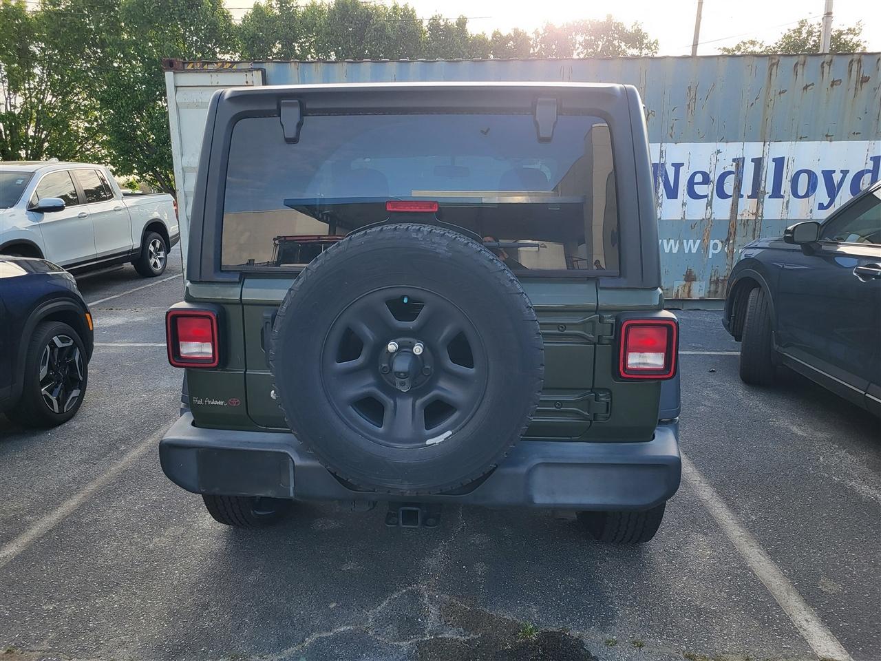 Jeep Wrangler Sport 4WD 2020