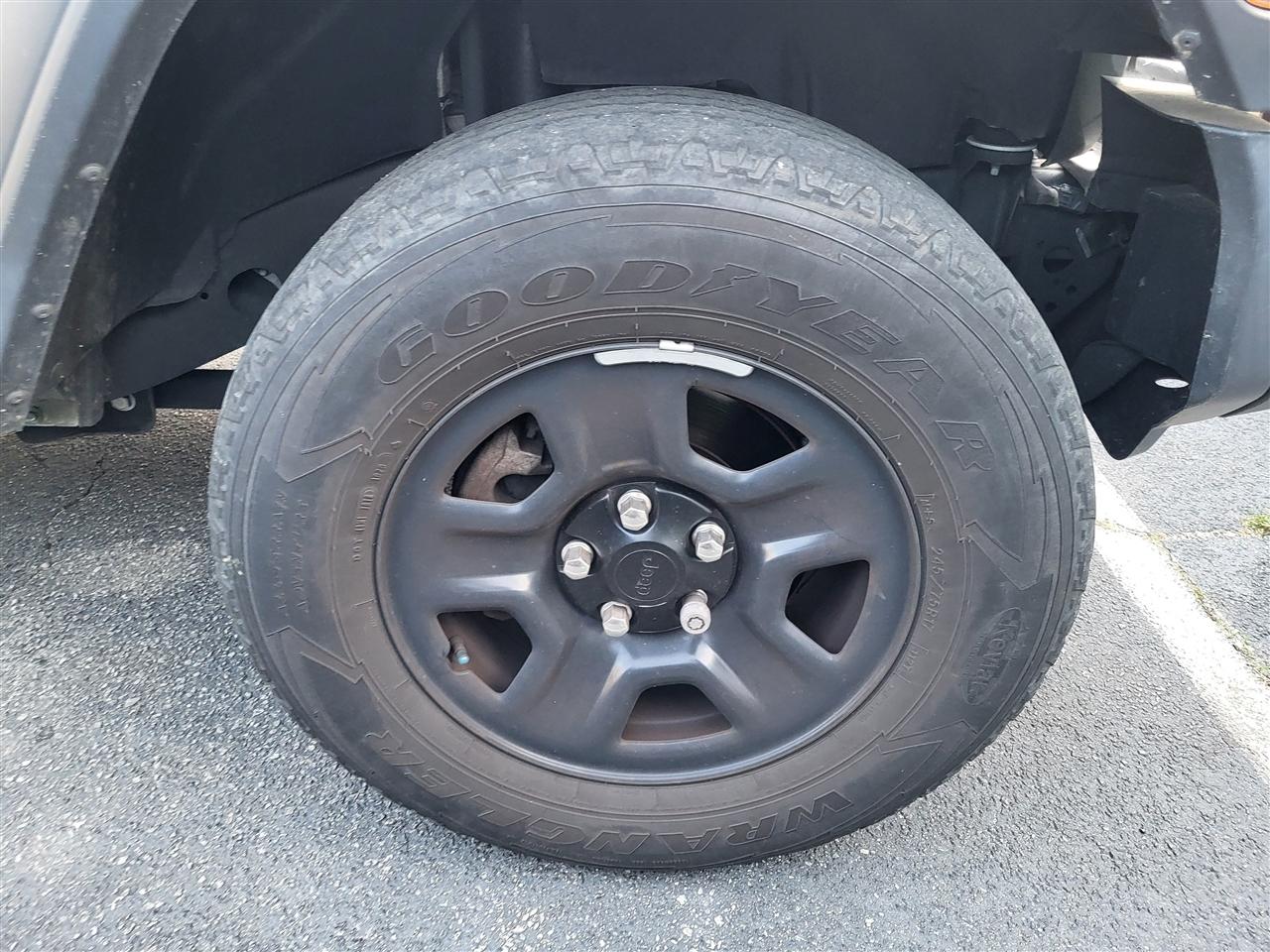 Jeep Wrangler Sport 4WD 2020