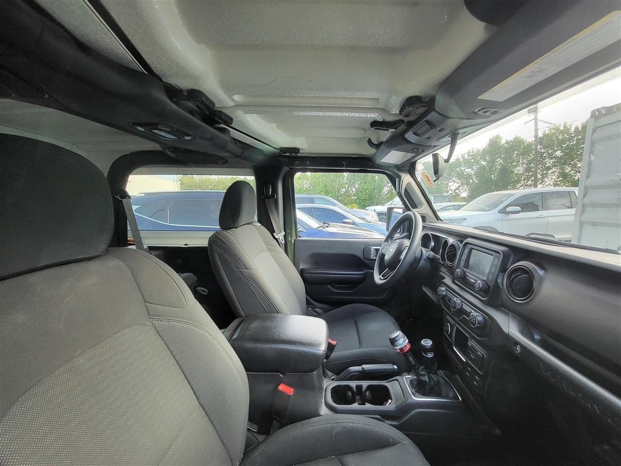 Jeep Wrangler Sport 4WD 2020