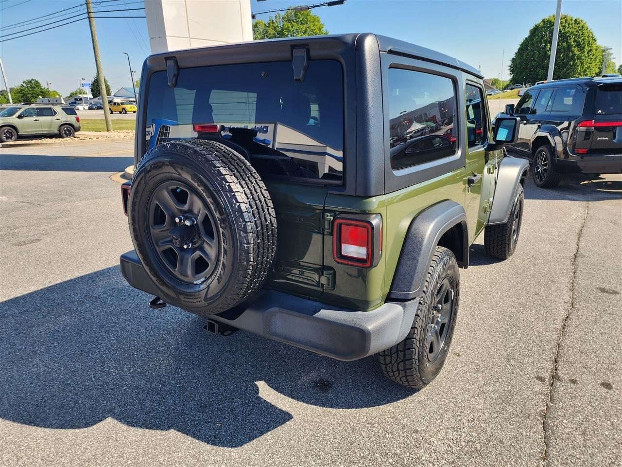 Jeep Wrangler Sport 4WD 2020