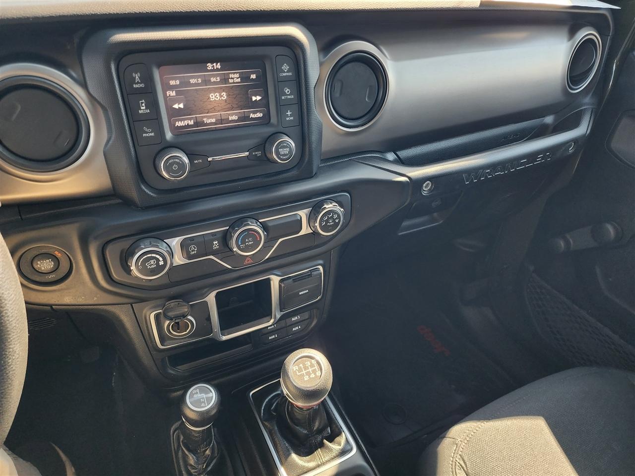 Jeep Wrangler Sport 4WD 2020
