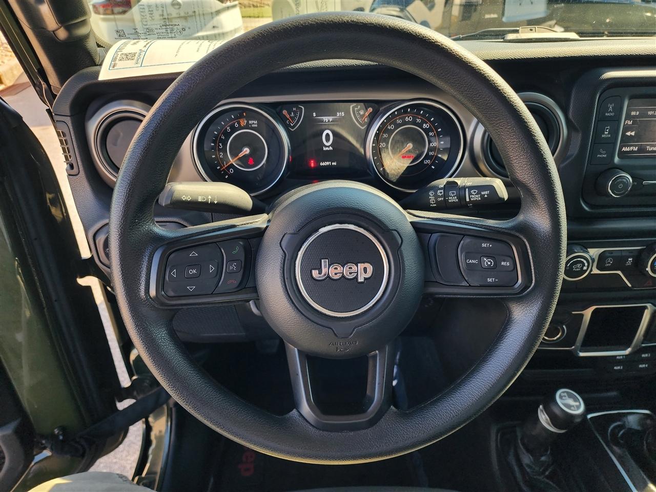 Jeep Wrangler Sport 4WD 2020