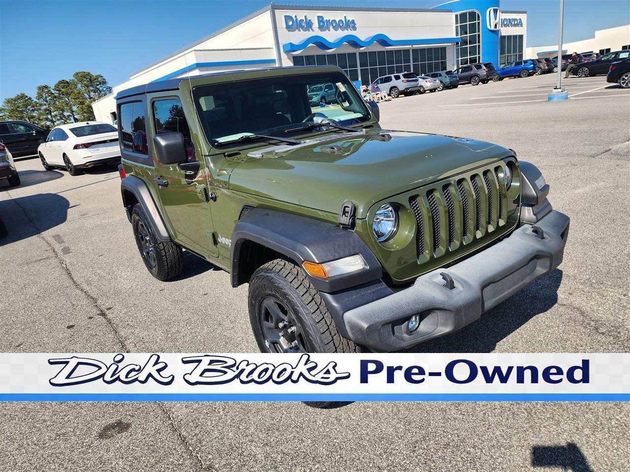 Jeep Wrangler Sport 4WD 2020