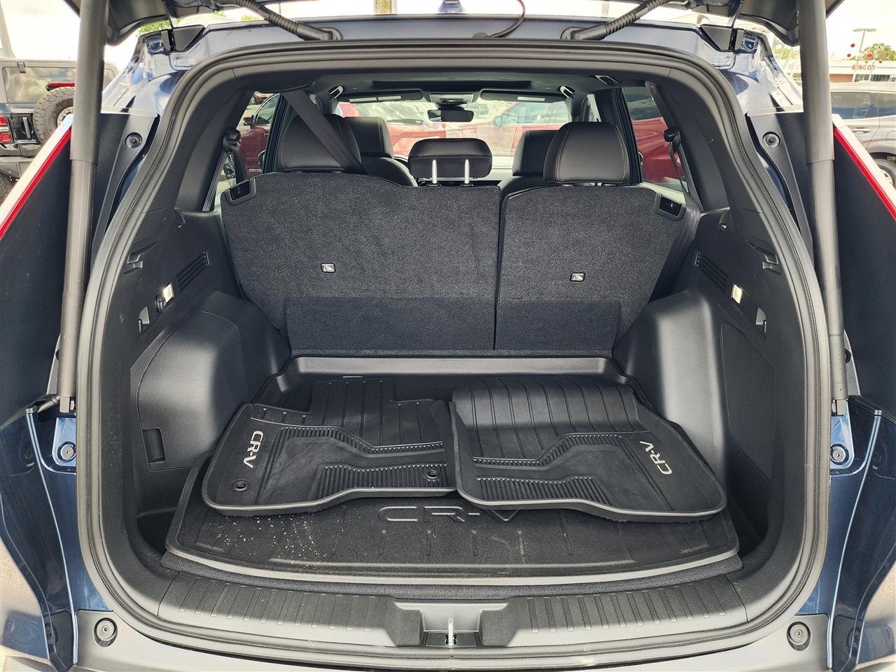 Honda CR-V Hybrid Touring 2026