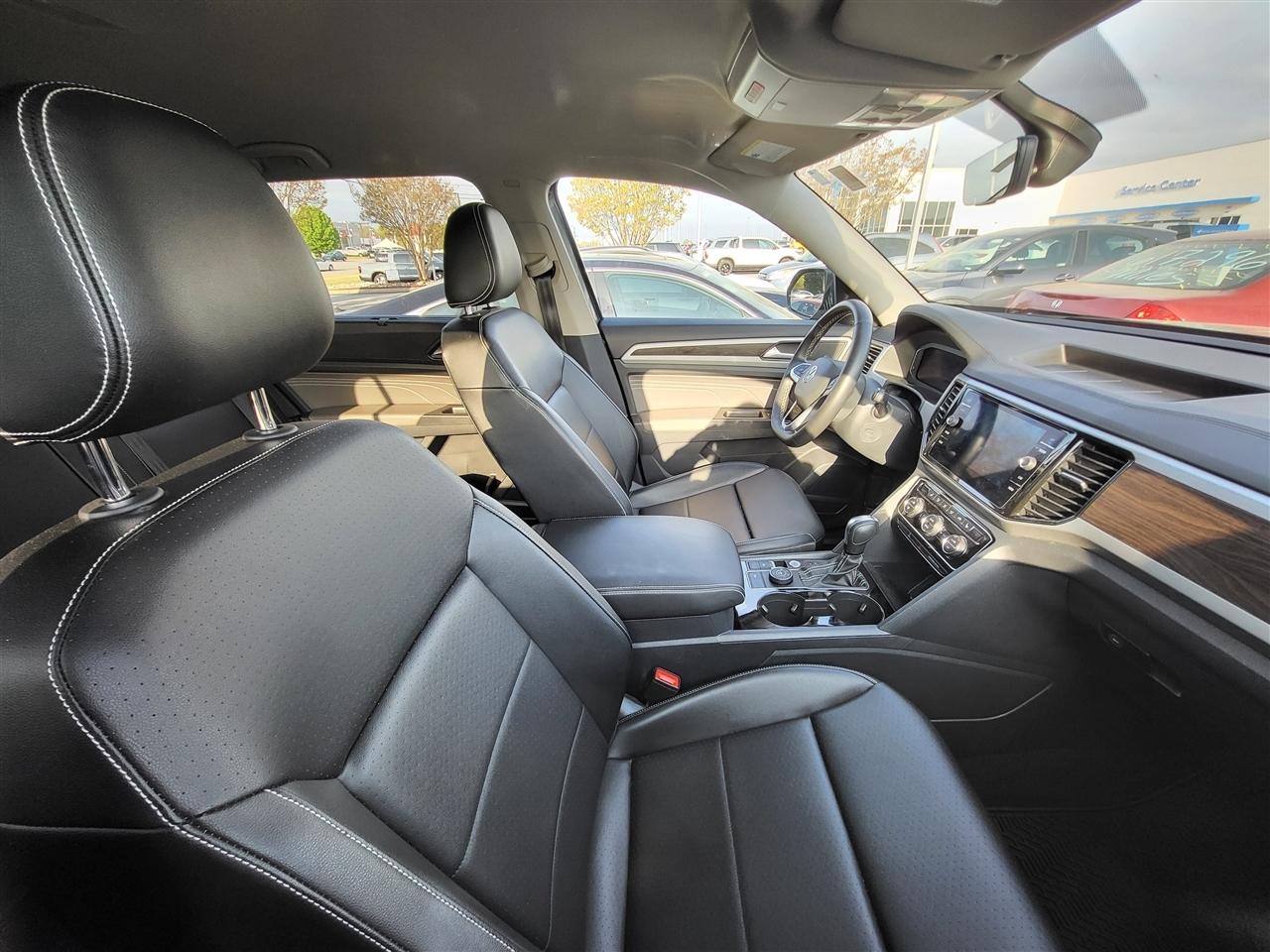 Volkswagen Atlas V6 SE w/Technology 4MOTION 2022