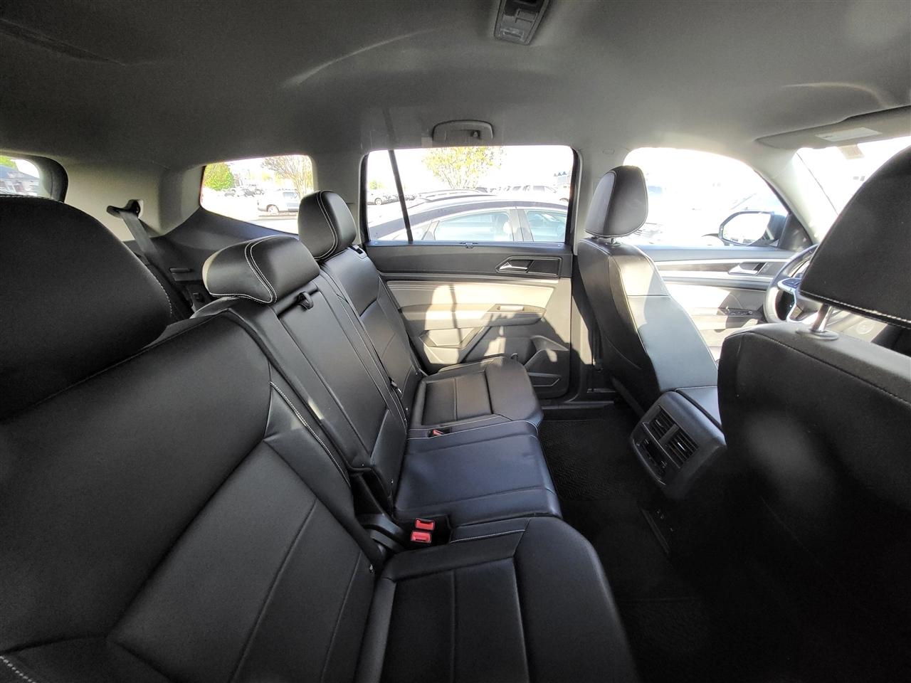 Volkswagen Atlas V6 SE w/Technology 4MOTION 2022