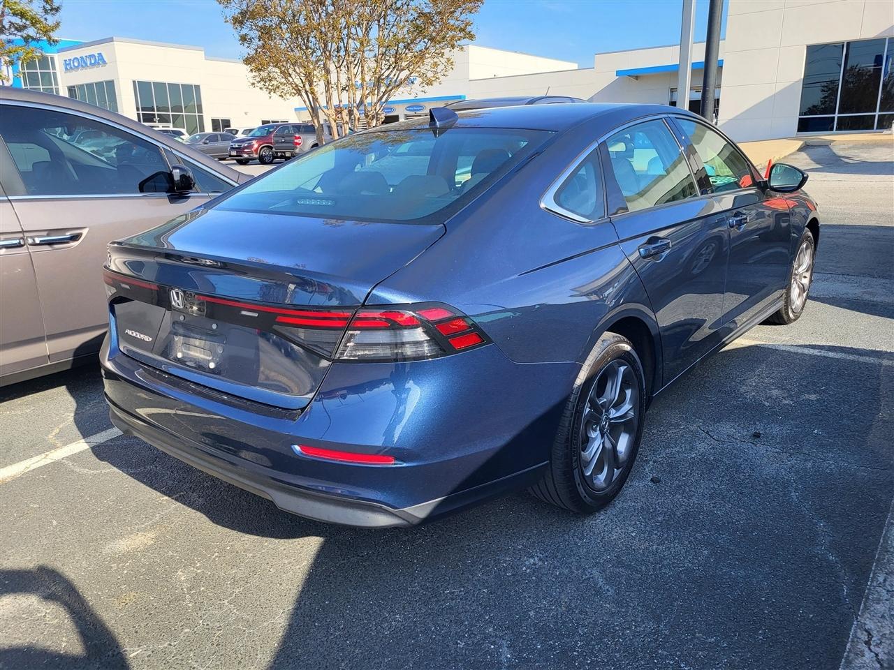 Honda Accord EX 2024