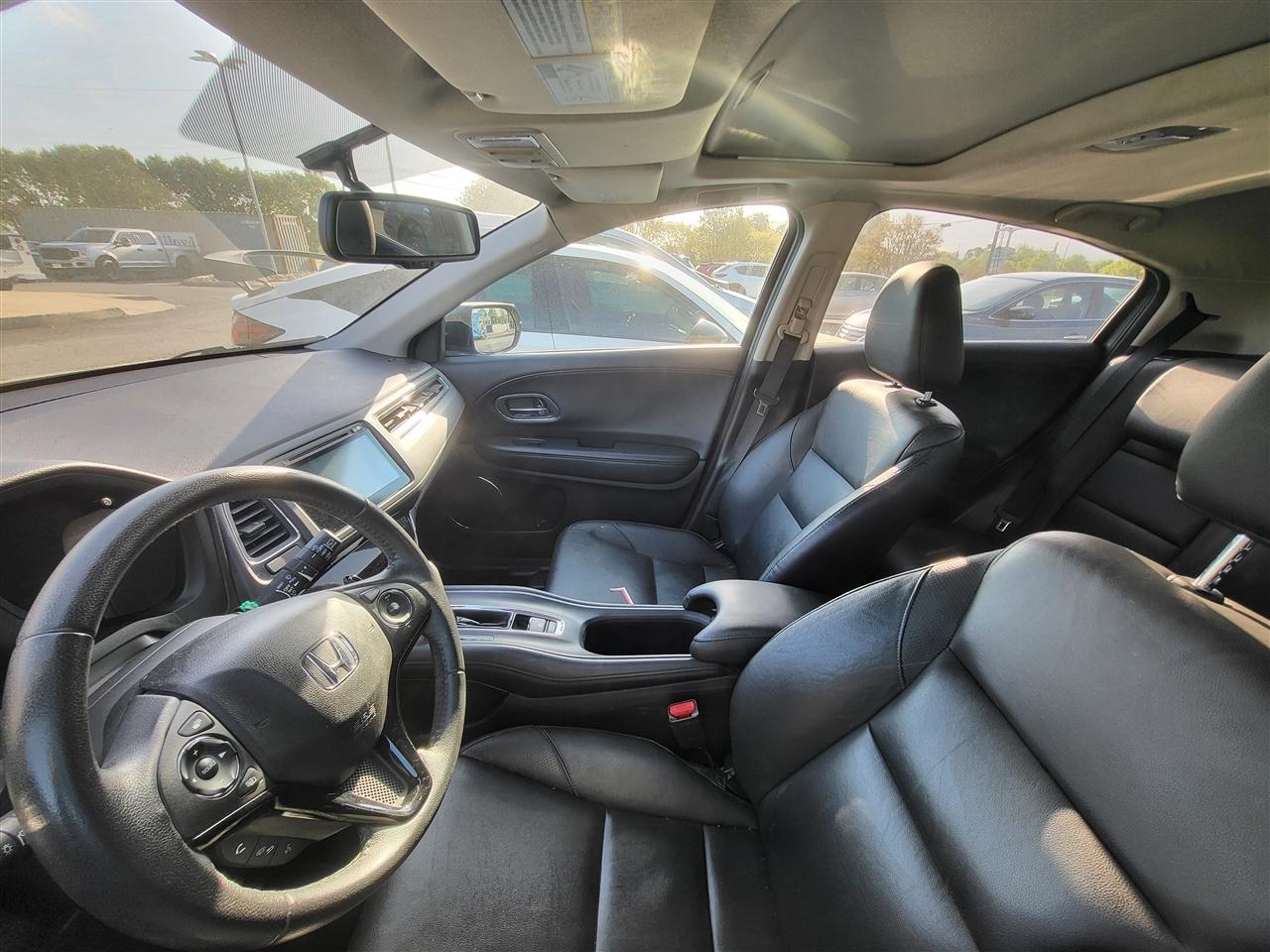 Honda HR-V EX-L w/Navigation CVT 2016