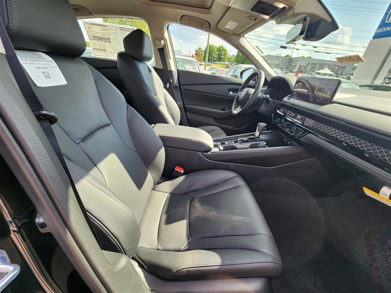 Honda Accord Touring Hybrid 2026