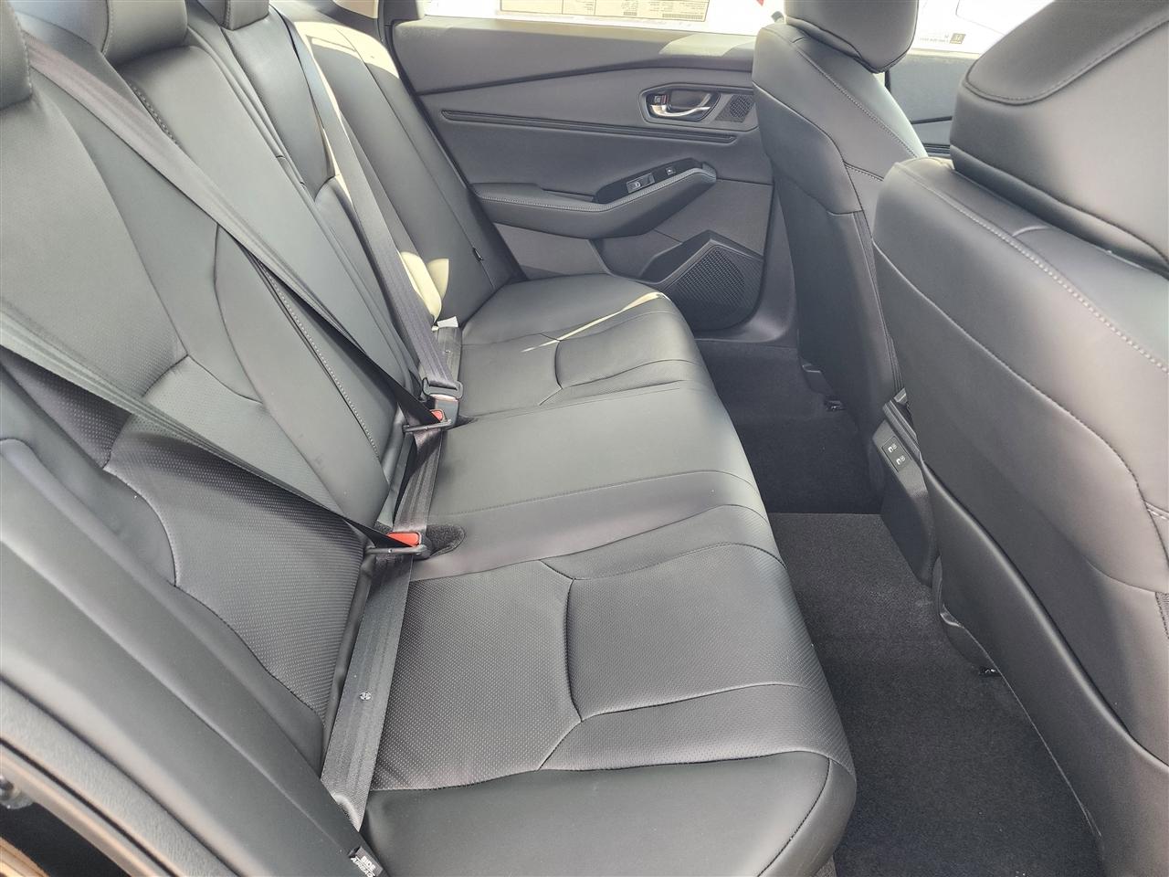 Honda Accord Touring Hybrid 2026