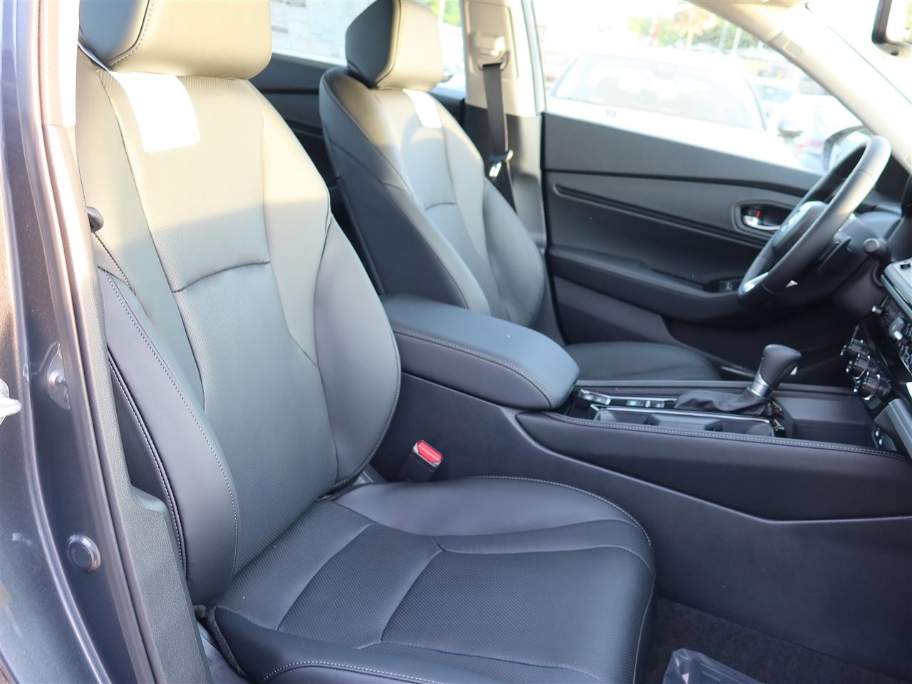 Honda Accord Touring Hybrid 2026