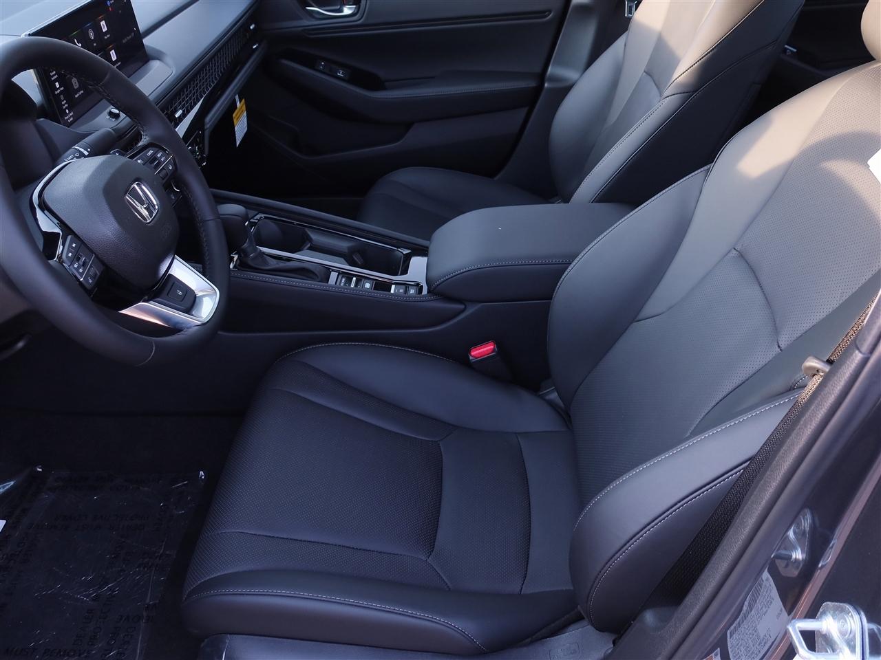 Honda Accord Touring Hybrid 2026