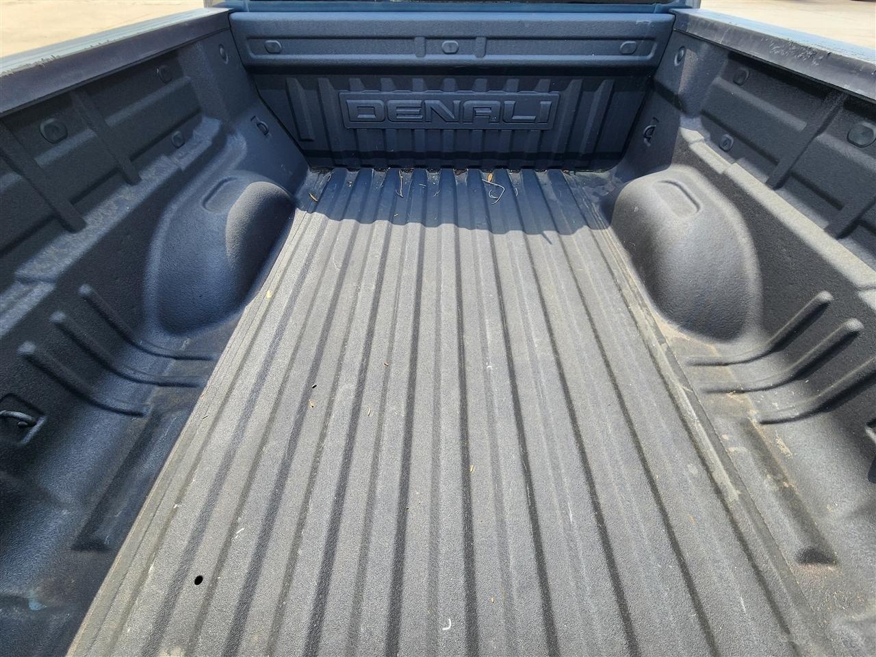 GMC Canyon Denali Crew Cab 4WD Long Box 2020