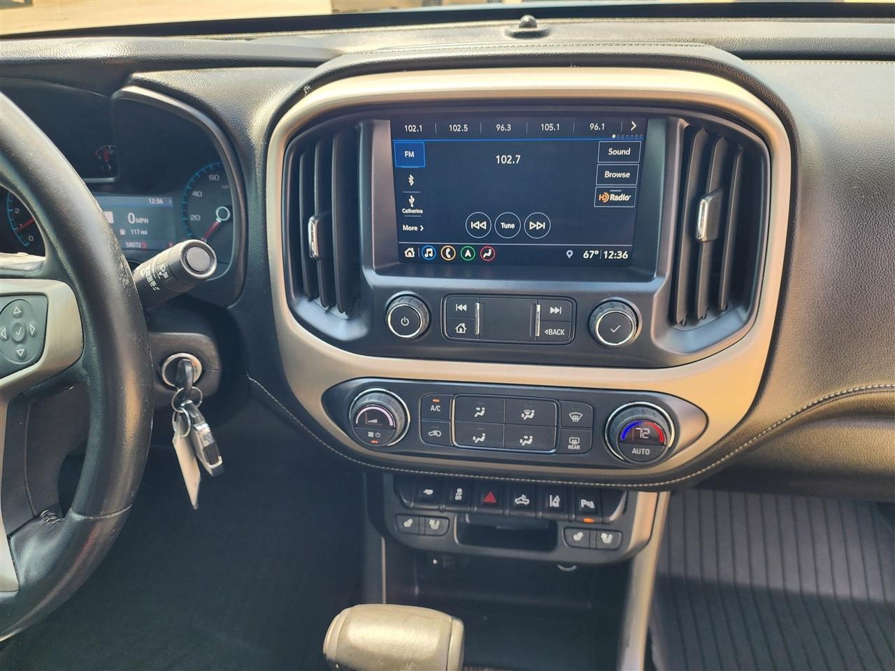 GMC Canyon Denali Crew Cab 4WD Long Box 2020