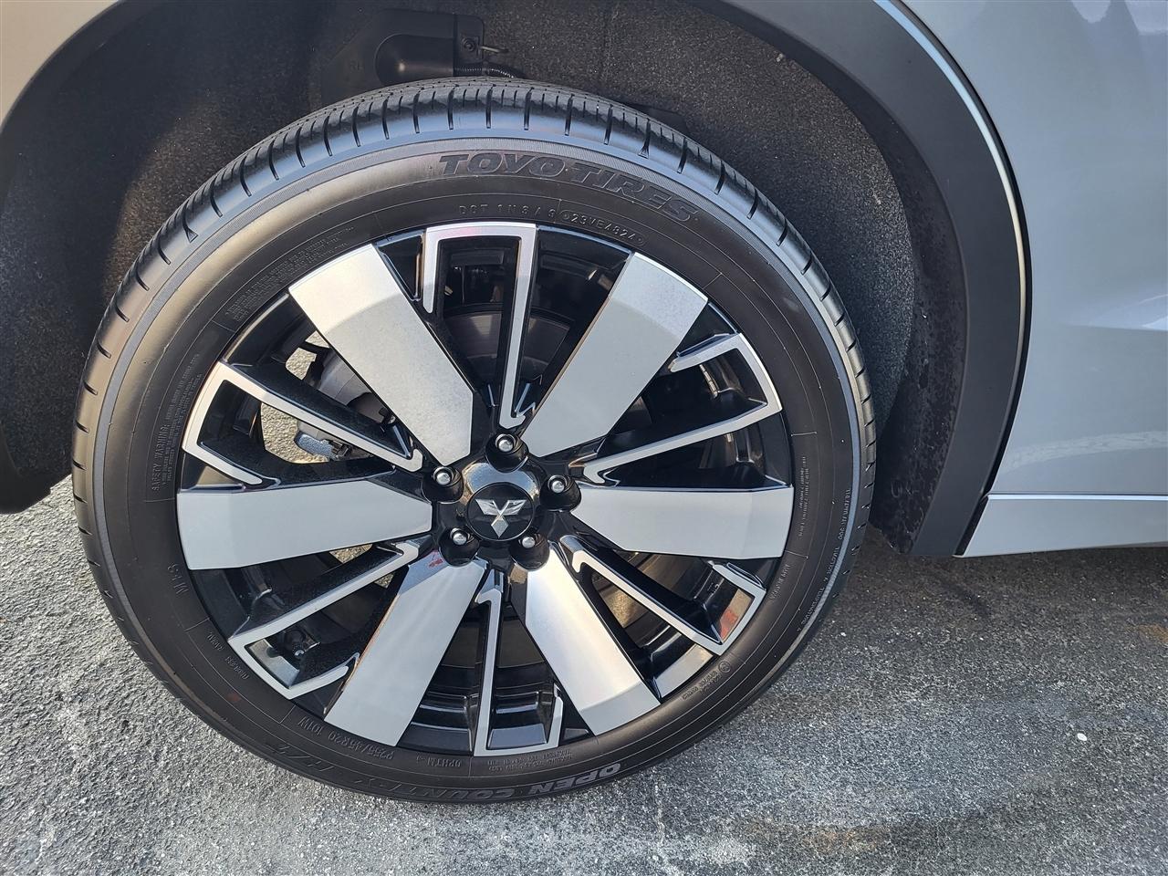 Mitsubishi Outlander SEL 2025