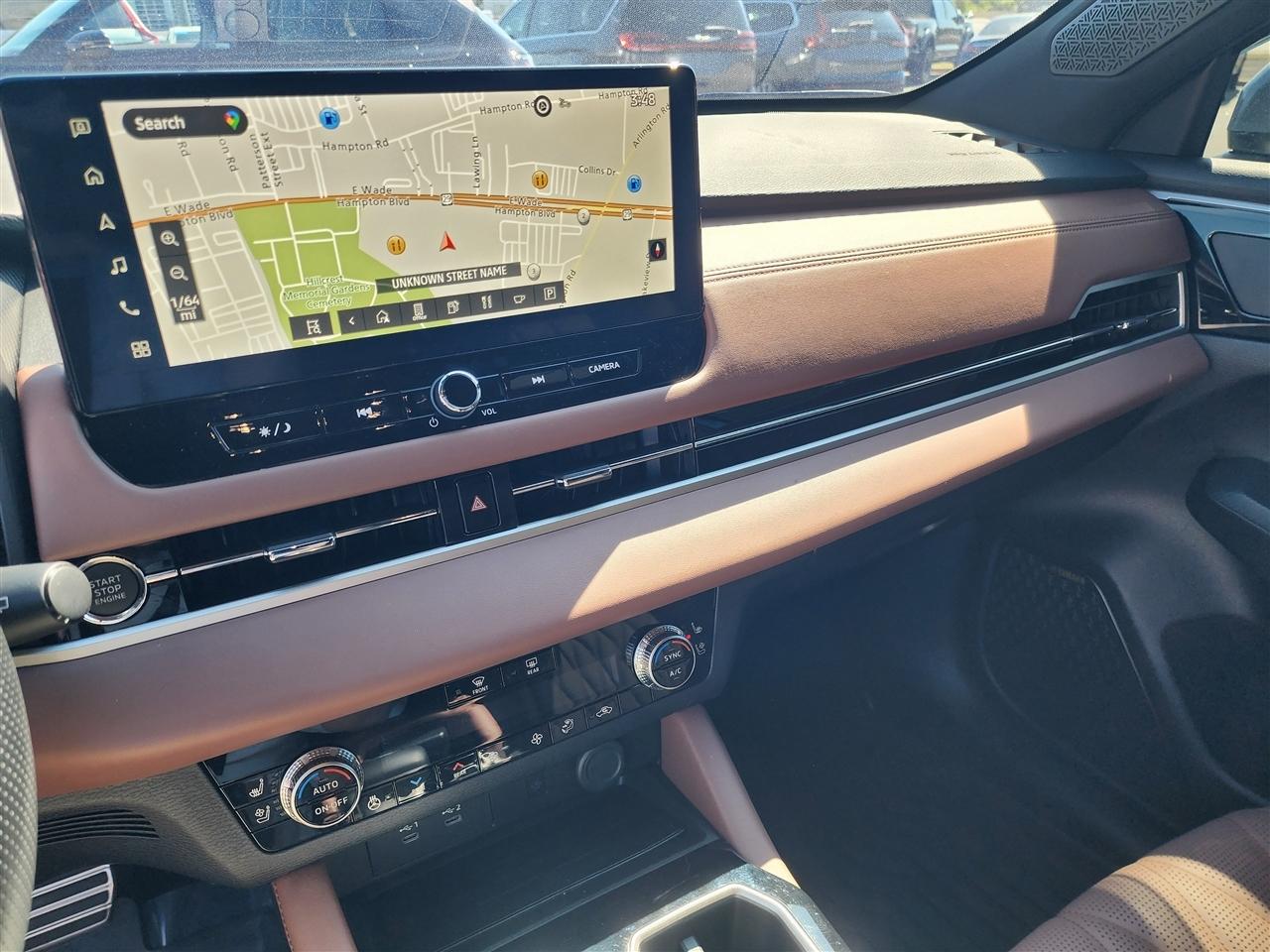 Mitsubishi Outlander SEL 2025