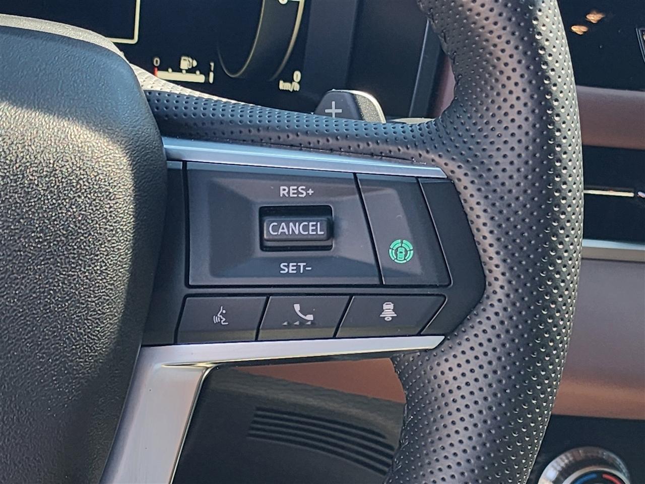 Mitsubishi Outlander SEL 2025