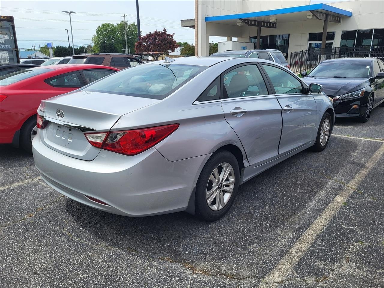 Hyundai Sonata GLS 2013