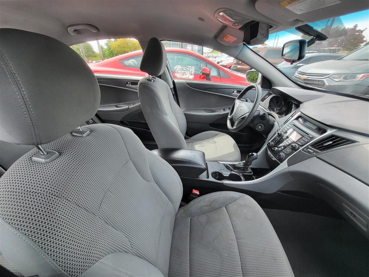 Hyundai Sonata GLS 2013