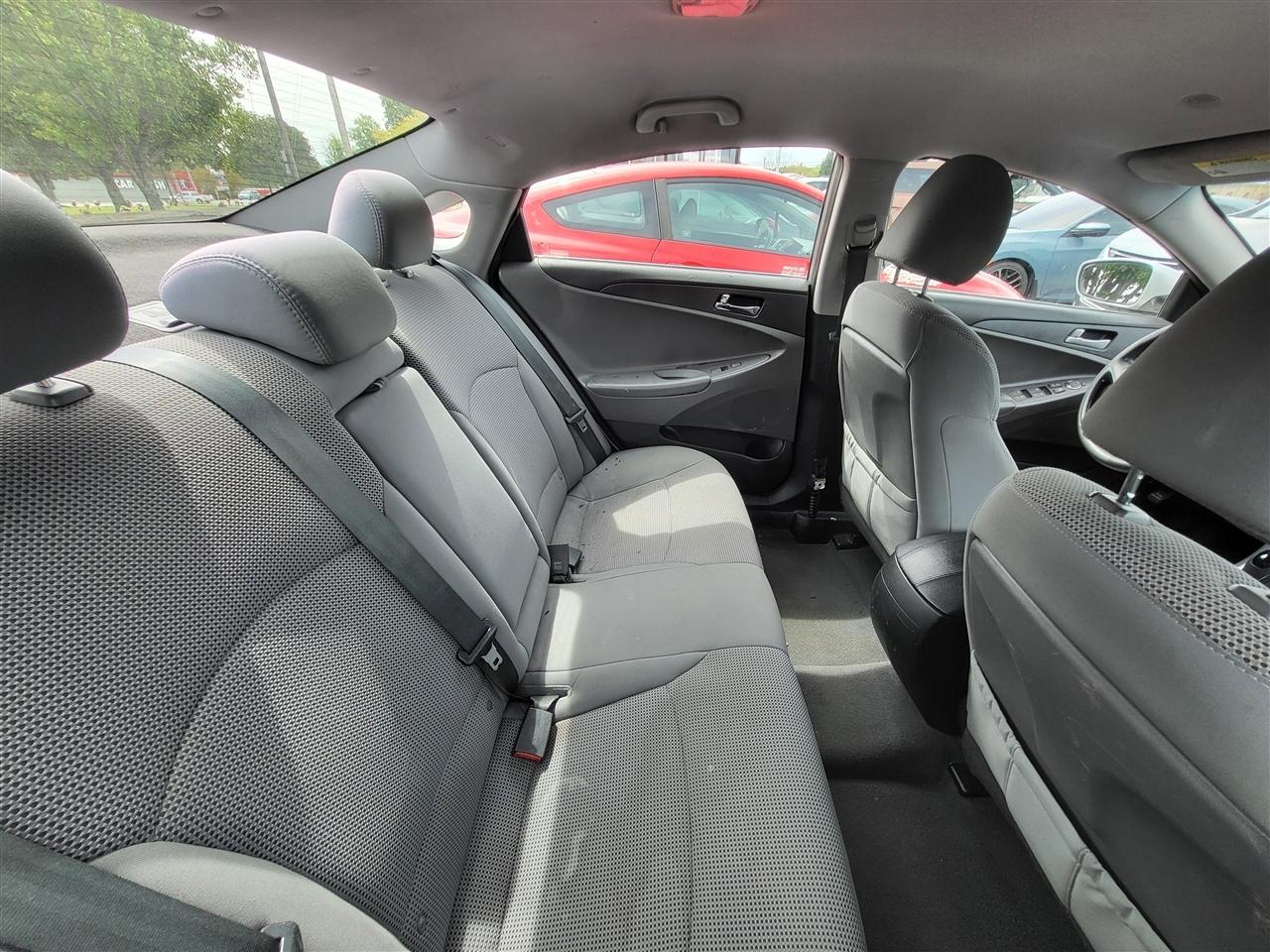 Hyundai Sonata GLS 2013