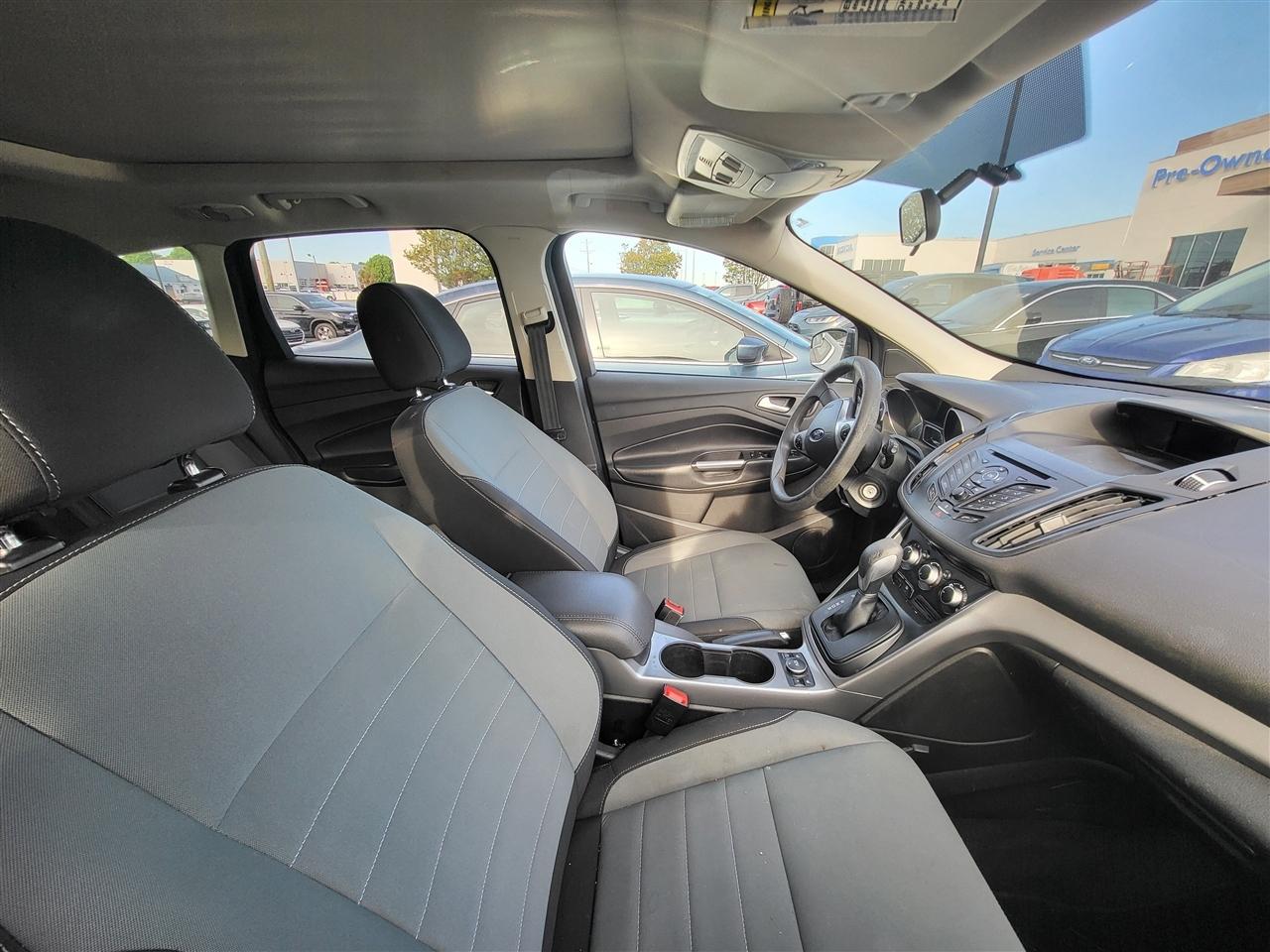 Ford Escape SE FWD 2016