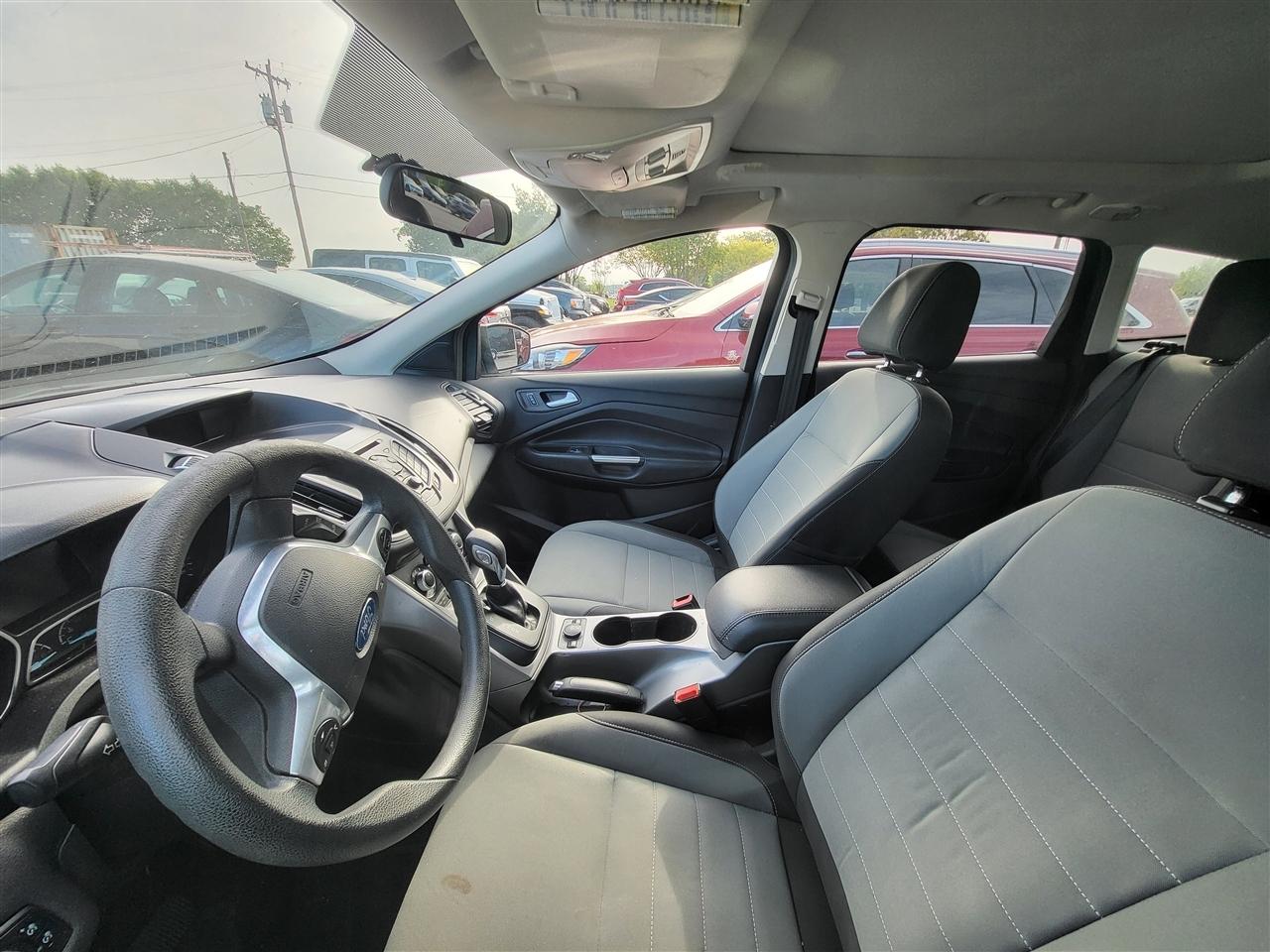 Ford Escape SE FWD 2016