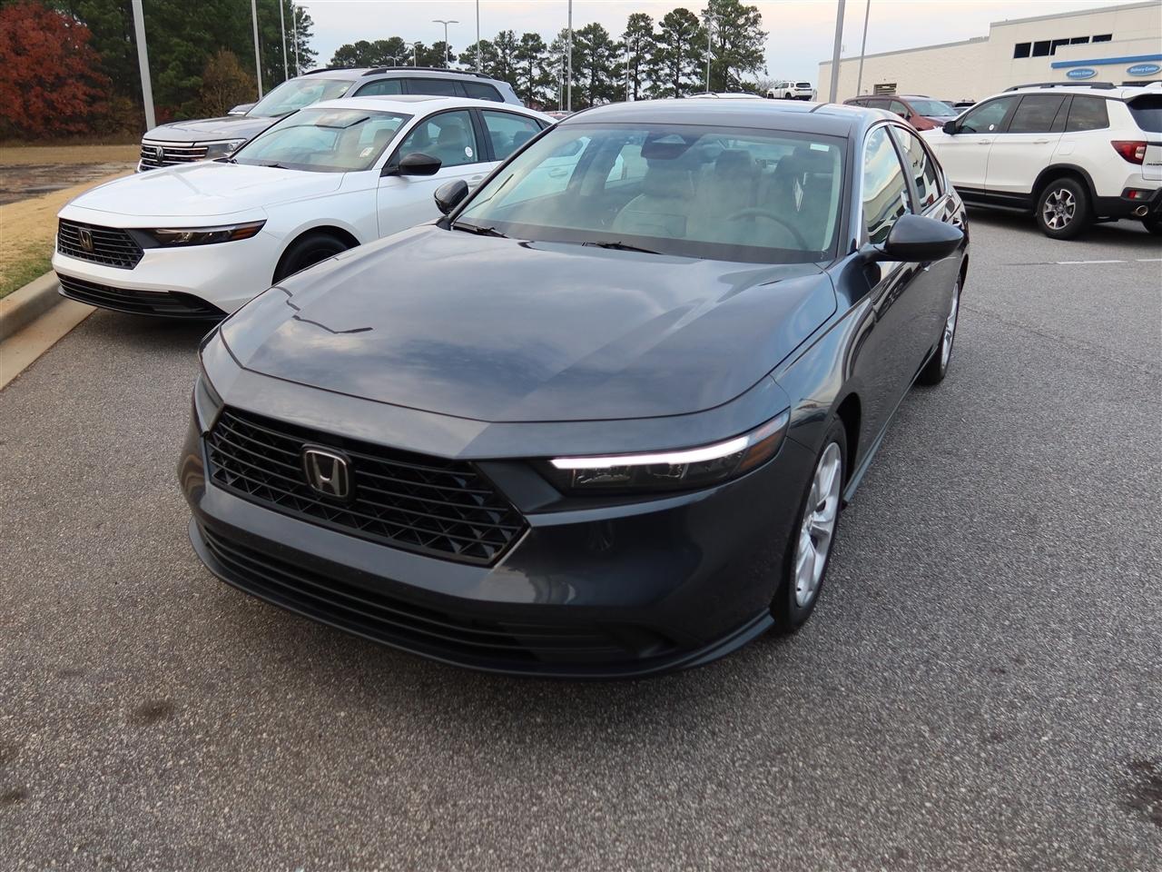 Honda Accord LX 2025