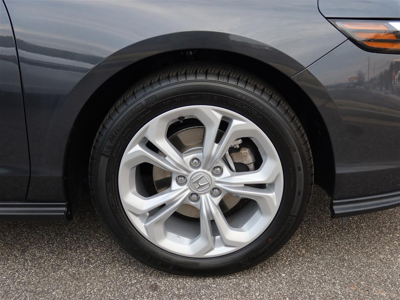 Honda Accord LX 2025