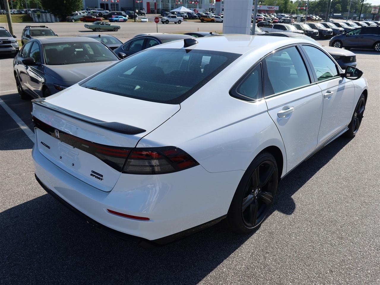 Honda Accord Sport-L Hybrid 2026