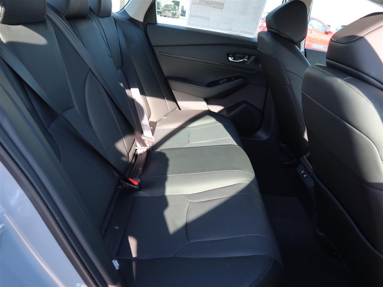 Honda Accord Touring Hybrid 2026