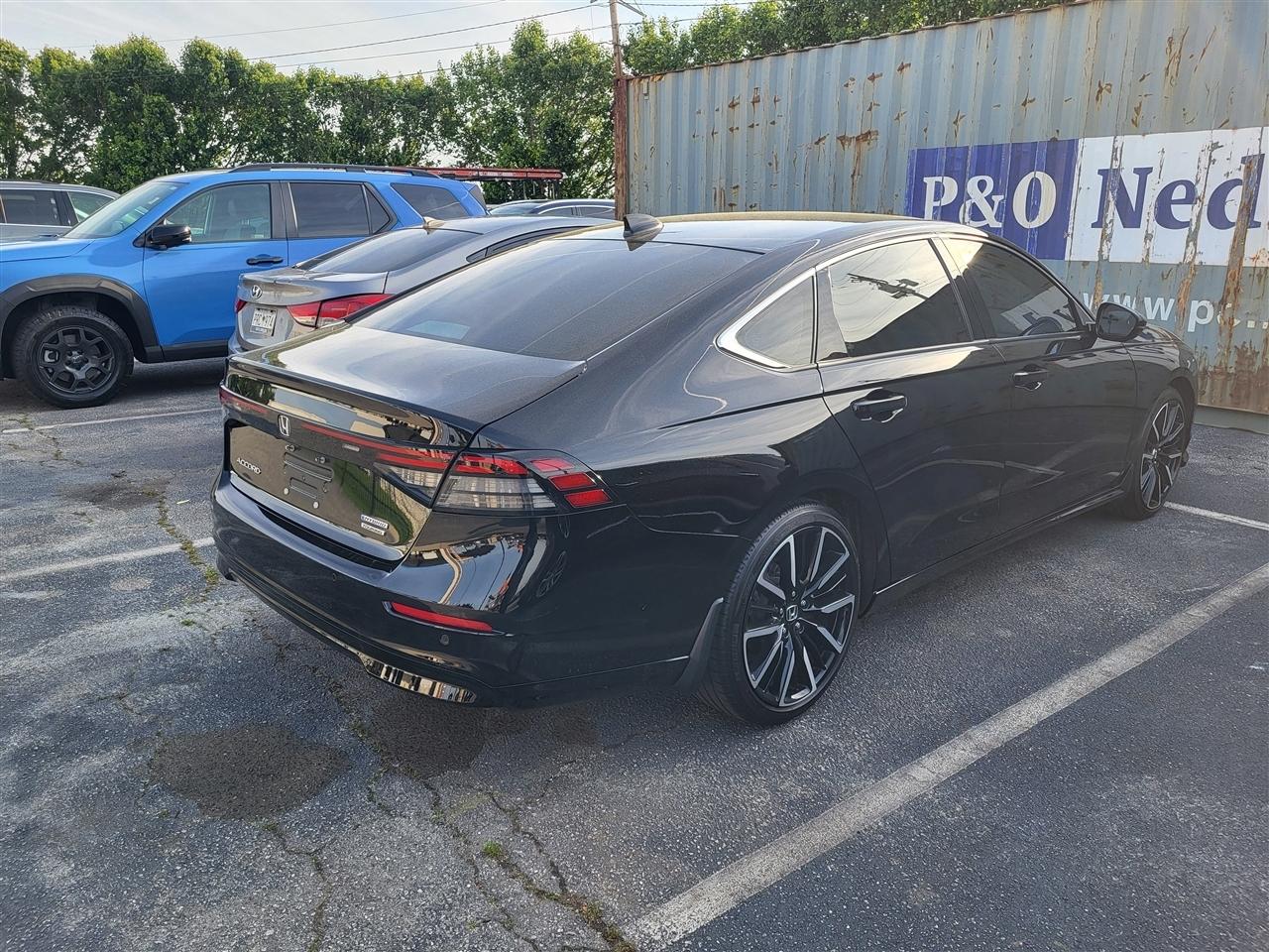 Honda Accord Touring 2023