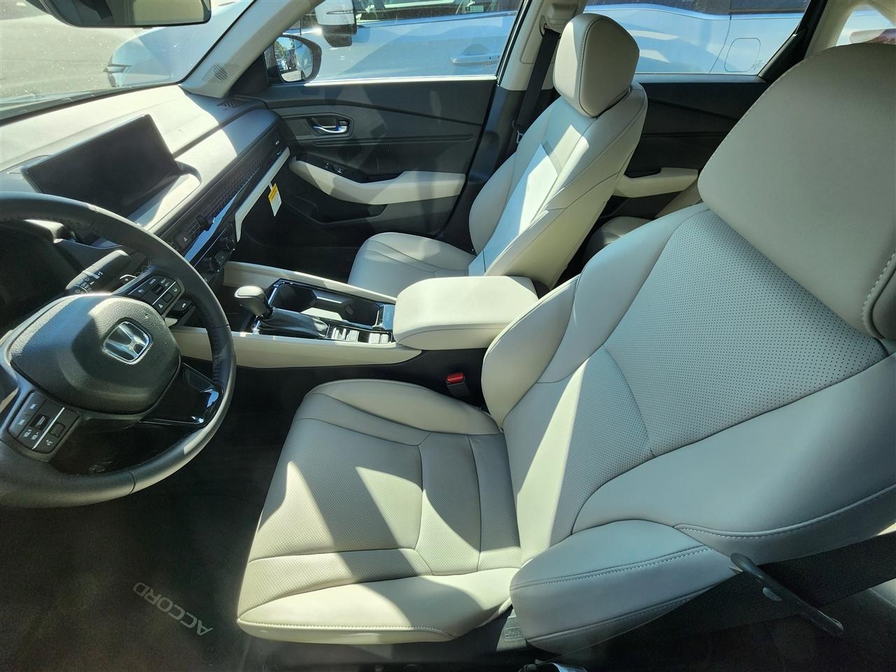 Honda Accord EX-L Hybrid 2026