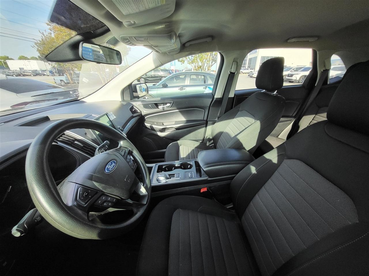 Ford Edge SE AWD 2022