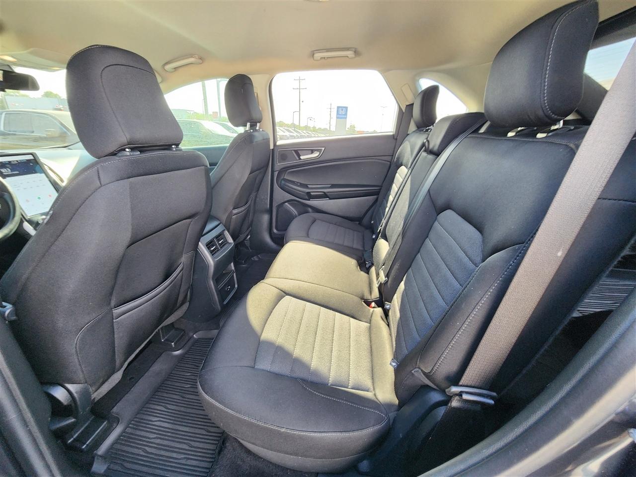 Ford Edge SE AWD 2022