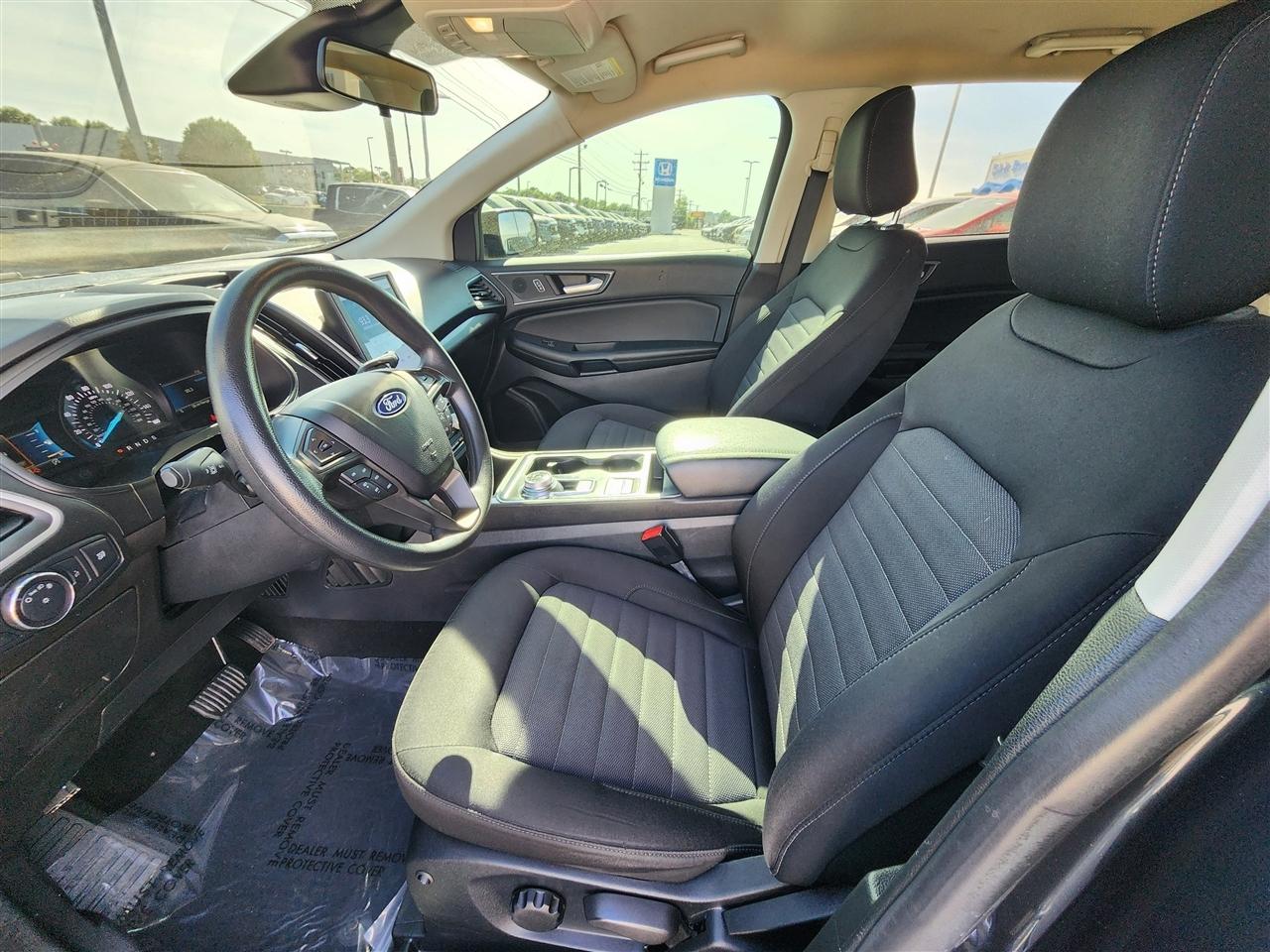 Ford Edge SE AWD 2022