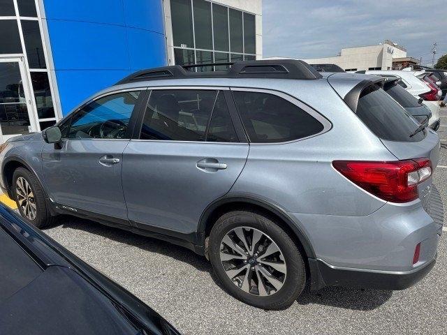 Subaru Outback 2.5i Limited 2015