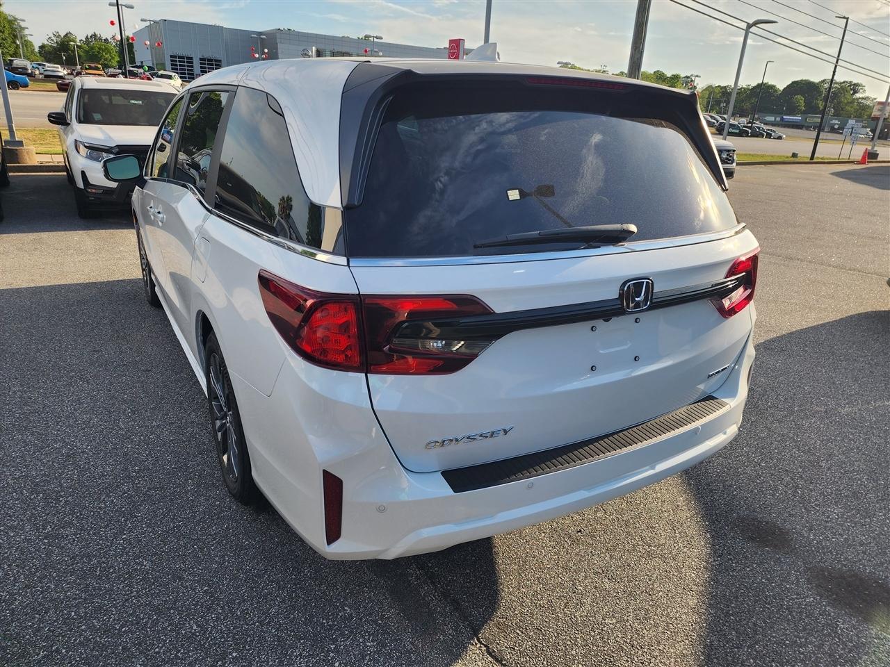 Honda Odyssey Touring 2026